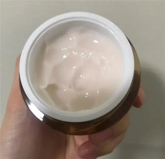 2019热门面霜排名，珂润保湿，兰蔻抗老，最后一款30+女生最爱  面霜 保湿 第5张