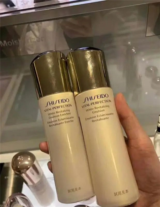 盘点口碑爆棚最好用的水乳TOP5，适合秋冬，零差评，照着买就对了