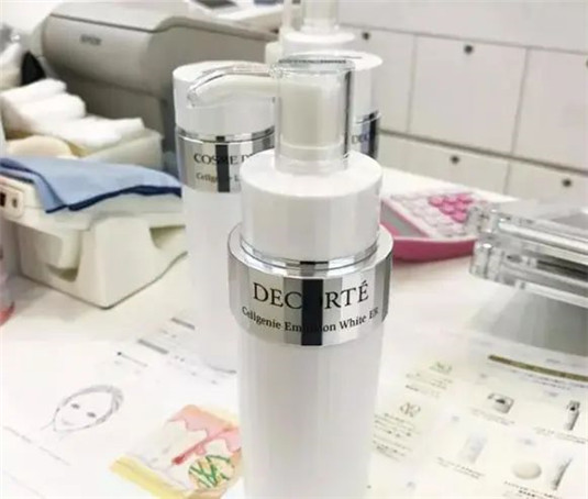 为什么日本「先乳后水」这么受欢迎 肌肤到达25岁，你也该尝试  日本 受欢迎 第15张