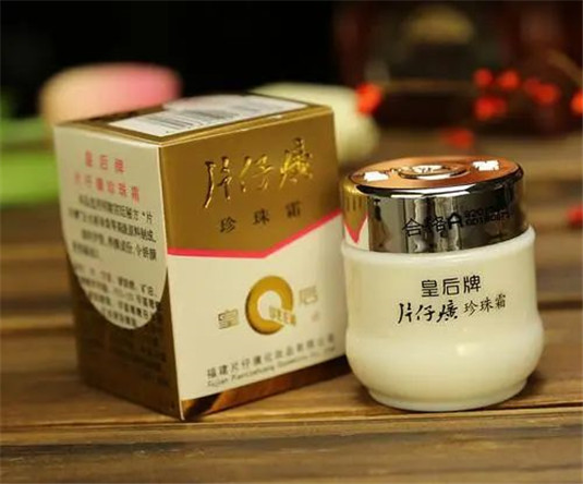 护肤品不一定要用大牌的 这4款好用不贵的国货，效果同样惊艳