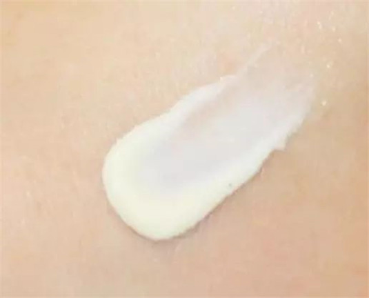 用了「5年」眼霜，以「过来人」的经验告诉你，哪4款眼霜值得入手  眼霜 告诉你 第2张