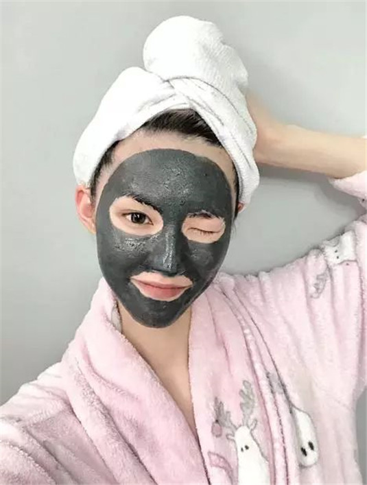 女人睡觉前，敷面膜洗还是不洗 很多人都做错了，难怪皮肤总不好  很多人 错了 第7张