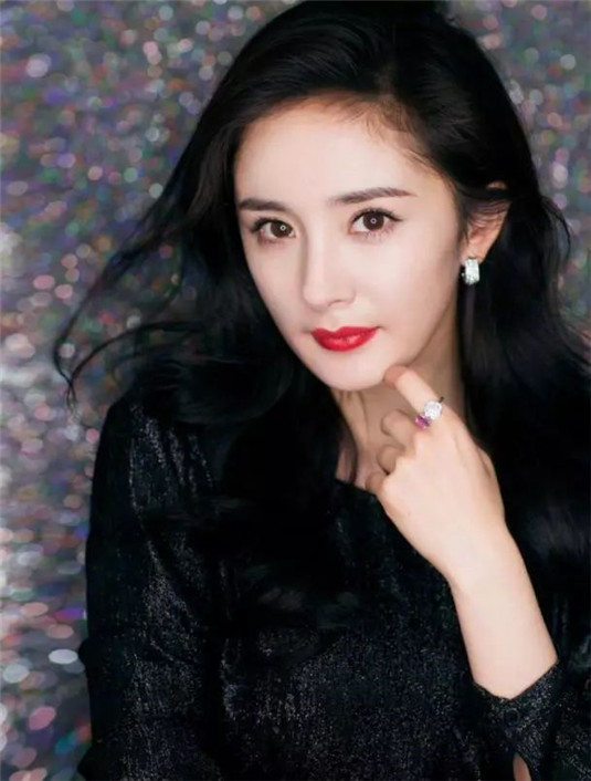 脸上有这5个「特征」的女生，通常都很有气质，即使素颜也很好看