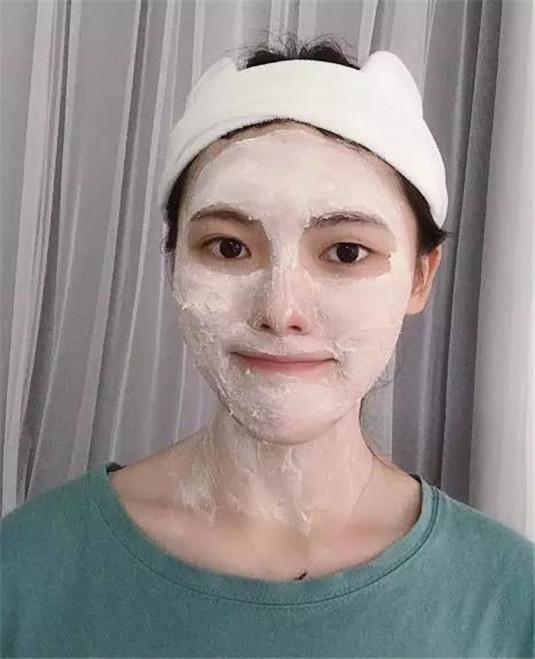 让皮肤更嫩的八个小妙招，坚持一段时间，快速养成「牛奶肌」