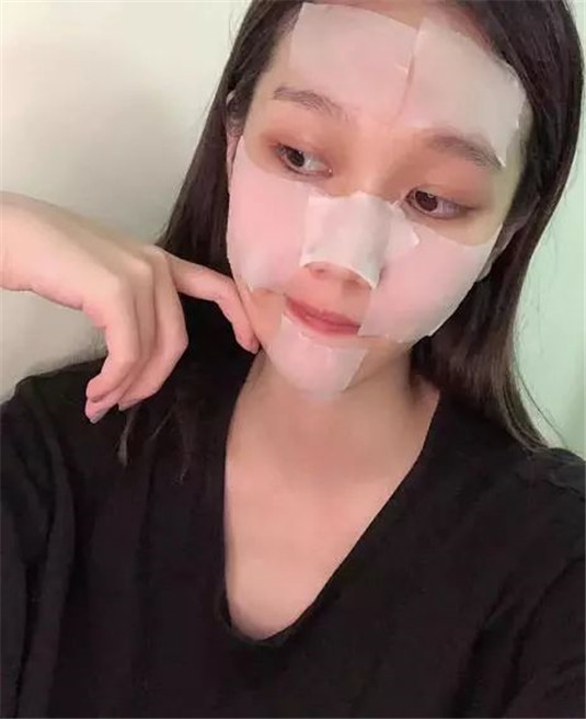 女人要对自己好一点 用劣质护肤品，会出现哪些情况 