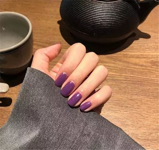 今年最时髦的5款美甲，让你的双手成为引人注目的「亮点」  引人注目 美甲 第3张