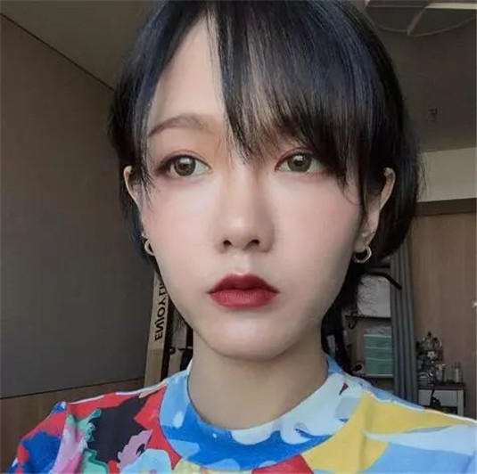 19年红色系口红榜单，迪奥第一，阿玛尼在内，最后一个让人意外  迪奥 让人 第7张