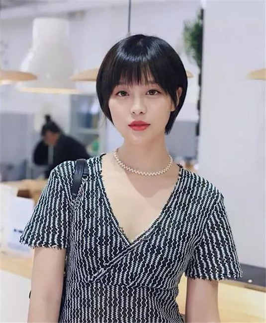 羊毛卷已经过时了 2020年尝试下这几款发型，时尚百搭显气质  过时 羊毛 第8张