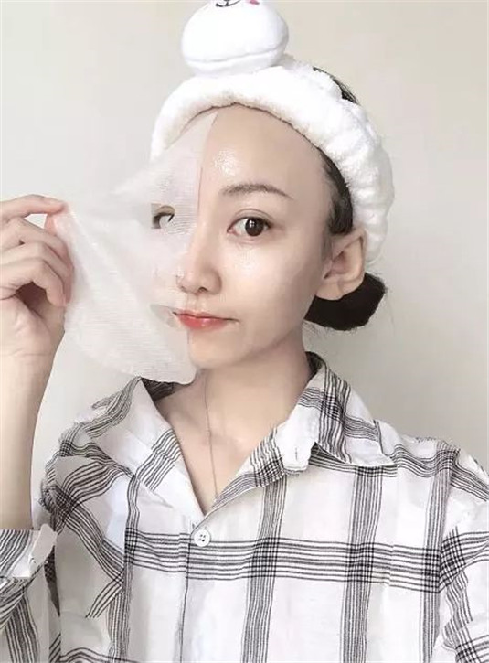 面膜这样敷效果才更好，坚持一段时间，让你拥有牛奶肌  让你 面膜 第4张