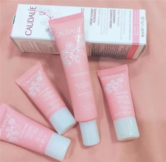 适合混油皮用的面霜有哪些，盘点几款混油皮也能用的面霜  面霜 混油皮 盘点 第2张