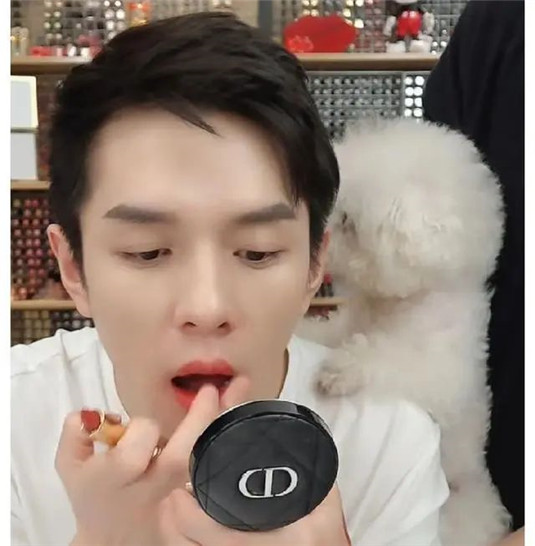 选不对适合自己的口红色号，多半是这些因素造成的  自己的 口红 第2张