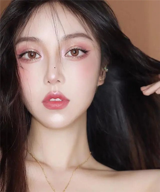 选不对适合自己的口红色号，多半是这些因素造成的  自己的 口红 第10张