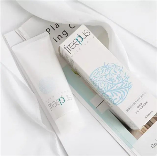 网红洗面奶吐槽「丝芙塔假滑、悦诗风吟拔干」  洗面奶 网红 第5张