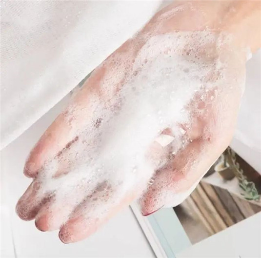 网红洗面奶吐槽「丝芙塔假滑、悦诗风吟拔干」  洗面奶 网红 第6张