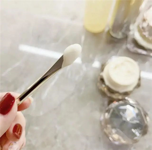 面霜什么牌子的好，4款有口碑面霜推荐  面霜 兰蔻 sk2 CPB 纪梵希 第6张