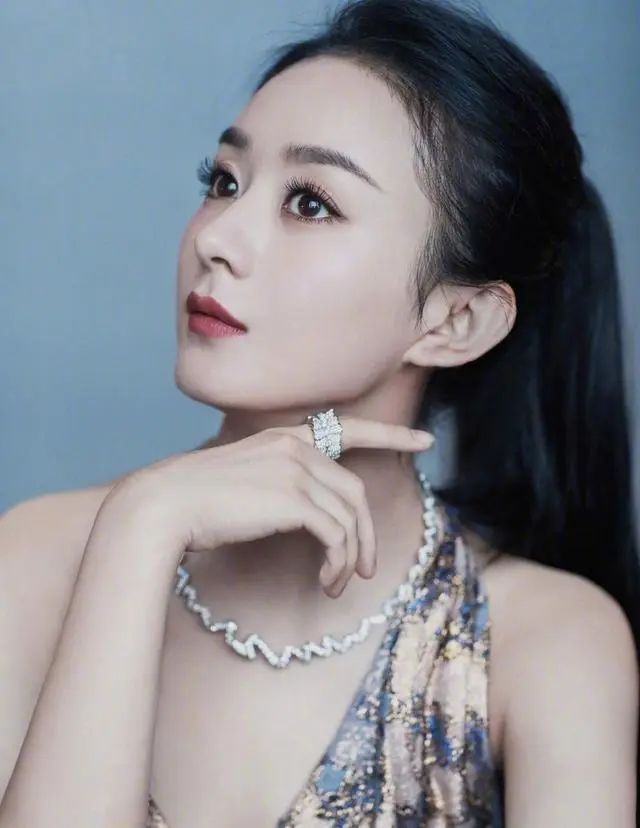 好看的女生发型，青春时尚又减龄  发型 第3张