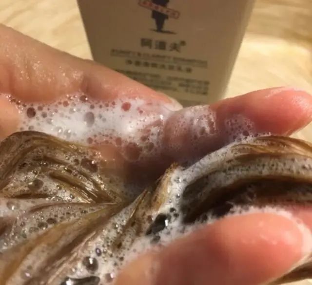 这四款容易踩雷的「鸡肋」护肤品，你用过几个  几个 鸡肋 第2张