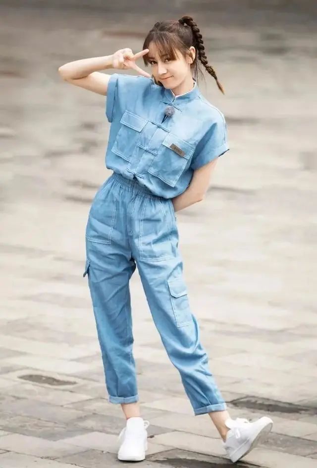 今夏流行这3双鞋子，时髦洋气又百搭  鞋子 第4张