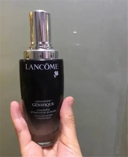 史上最全最好用的爆款面部精华大合集，款款堪称护肤界的鸡血  精华 肌肤 熬夜 第7张
