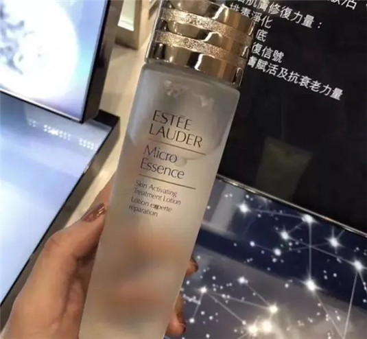 汇总几款年度最火的精华水，从平价到贵妇都有，只买对不买贵  肌肤 成分 保湿 第12张
