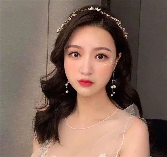 漂亮女生都逃不过这4种唇形，尤其是第2款，公认的女神标配  唇形 樱桃 精致 第2张