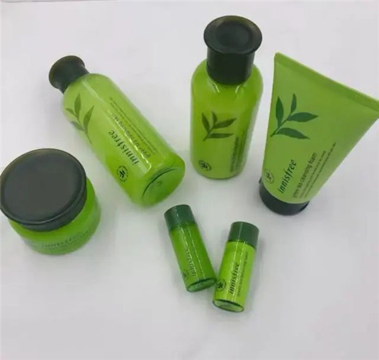 好皮肤都靠养出来的，护肤品也别乱跟风，这几款很火但未必好用  都是 护肤品 成分 第9张