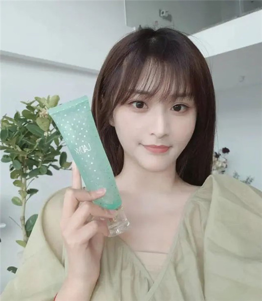 芦荟胶的真正用法，祛痘美容事半功倍，女生都要知道的隐藏技能，  芦荟胶 皮肤 芦荟 第7张