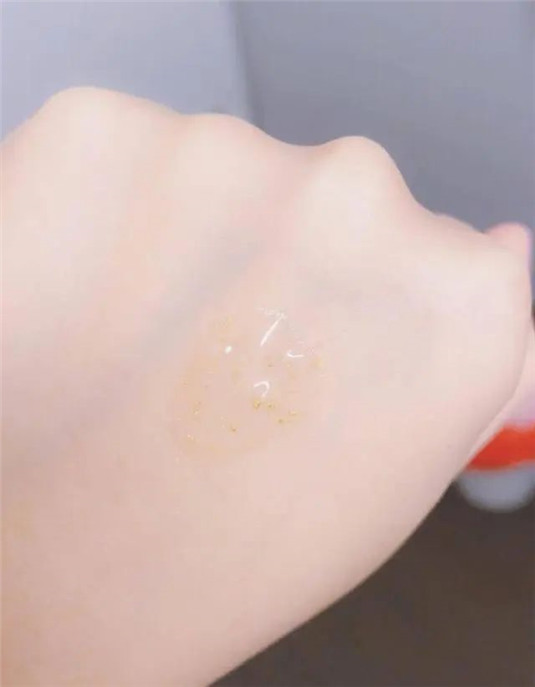 5款热门妆前乳测评：法国大宝自带磨皮滤镜，苏菲娜控油又持妆  服帖 肌肤 妆容 第10张