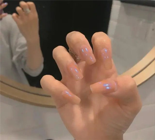 2020年火爆全网的这几款美甲你get了吗是溢出屏幕的仙女风啊，  款式 美甲 的是 第3张