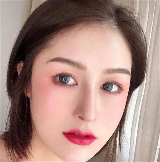 黄皮、黑皮闭眼入不会错的4支口红，MAC性价比高，阿玛尼显白气质  口红 颜色 番茄 第3张