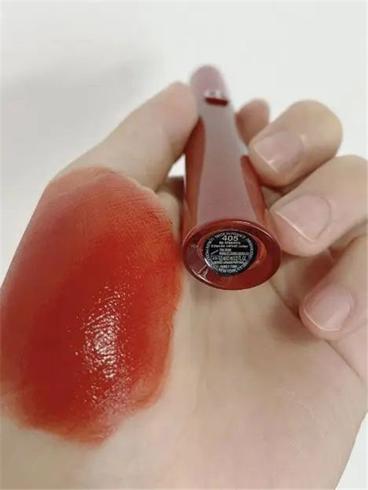 黄皮、黑皮闭眼入不会错的4支口红，MAC性价比高，阿玛尼显白气质  口红 颜色 番茄 第7张