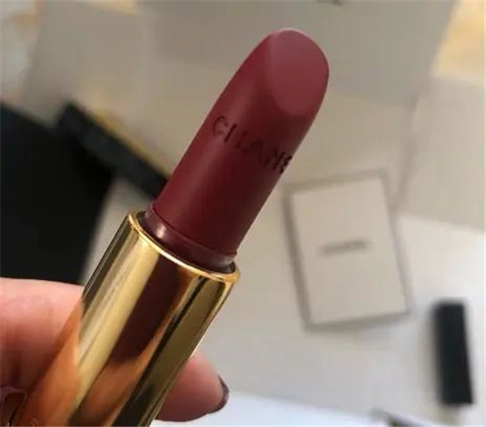 大牌口红哪些色号好看迪奥热销,香奈儿高贵,你喜欢哪个 口红 颜色 迪奥 第2张 大牌口红哪些色号好看迪奥热销,香奈儿高贵,你喜欢哪个 口红 颜色 迪奥 第2张