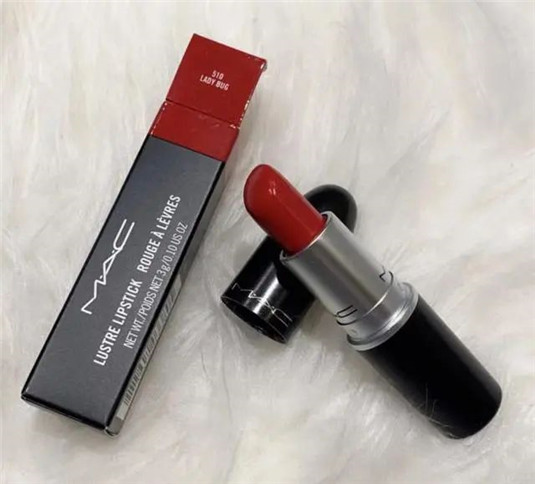 大牌口红哪些色号好看迪奥热销,香奈儿高贵,你喜欢哪个 口红 颜色 迪奥 第4张 大牌口红哪些色号好看迪奥热销,香奈儿高贵,你喜欢哪个 口红 颜色 迪奥 第4张