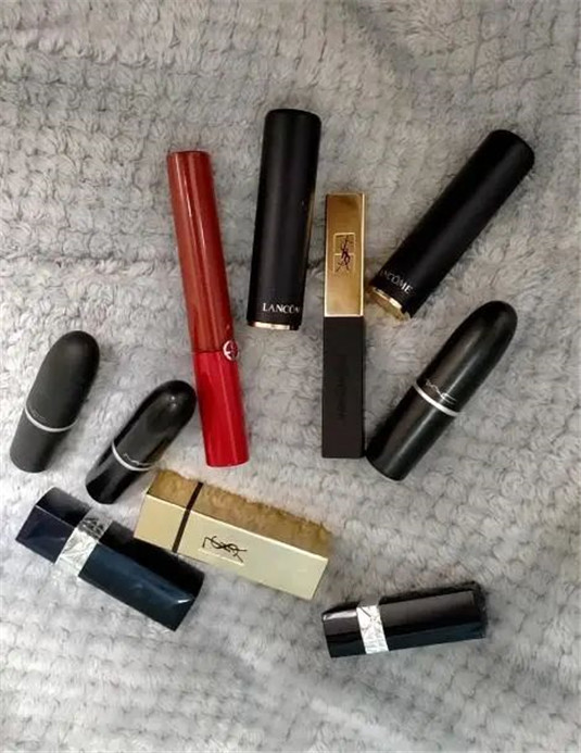 黄黑皮踩雷色号，阿玛尼太粉，MAC显色度差，香奈儿显土气  口红 黑皮 颜色 第7张