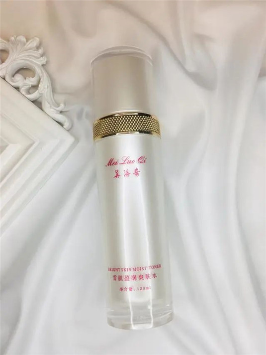 万年必囤的补水保湿水乳推荐 有些名声经久不衰不是没有理由der  肌肤 玫瑰 乳液 第4张