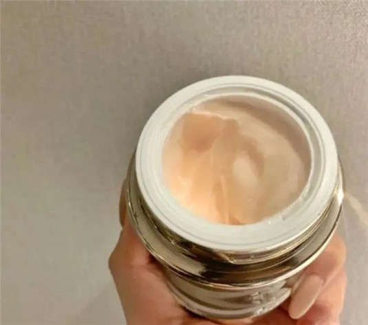 女生不同年龄眼霜怎么选科颜氏保湿，黛珂淡纹，菁纯抗老更好，  眼霜 这款 保湿 第6张