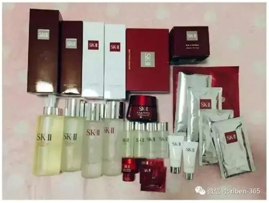 有一种化妆台叫别人家的化妆台，POLA，CPB，SK-II这才叫真正化妆台  精华 的是 面霜 第40张