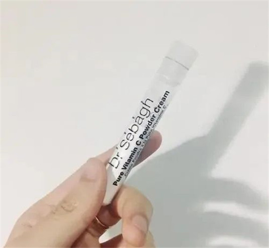 有哪些化妆护肤品的设计，特别反人类让你无法忍受  这款 气垫 滋阴 第4张