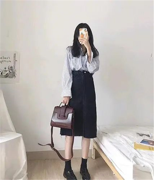 为什么你穿衬衫像「工装」7个搭配让你时尚感满满，赚满回头率  衬衫 搭配 宽松 第9张