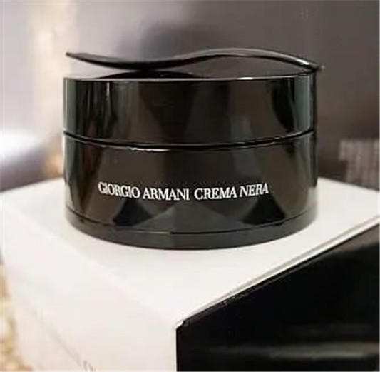 3个4位数的贵妇级面霜你用过吗HR赫莲娜抗衰，阿玛尼黑曜石高级  面霜 这款 贵妇 第4张