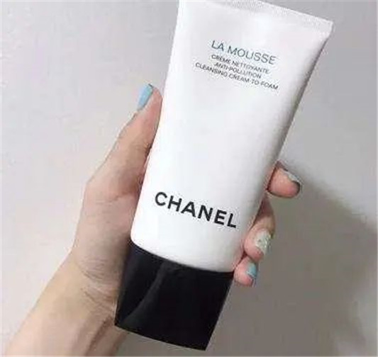 我使用后超爱，恨不得安利给全世界的化妆品，雅诗兰黛DW上榜  都是 粉底液 雅顿 第8张
