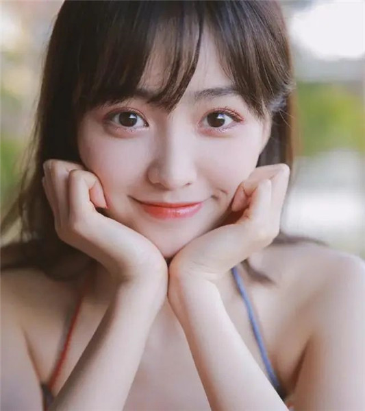 漂亮女生才有的5个特点，同时中3个就已经很难得，看你占几个  脸型 女生 鹅蛋脸 第2张