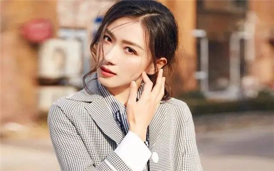 皮肤差的人一般有这几个坏习惯，占一个就很严重，你有吗  皮肤 都是 工作 第6张