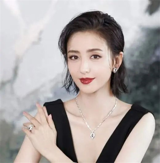 什么样的女生看起来「很贵」这3个地方最明显，一般人都做不到  自己的 要想 身材 第4张