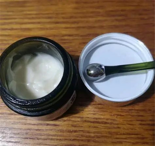 你的眼霜是「鸡肋」吗尤其第3个，不好吸收还容易长脂肪粒  眼霜 这款 修护 第9张