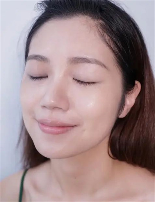 你的眼霜是「鸡肋」吗尤其第3个，不好吸收还容易长脂肪粒  眼霜 这款 修护 第10张