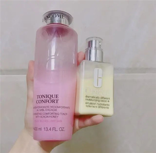 最佳「水乳CP组合」排行榜，护肤品想用出大效果，这样搭配就对了