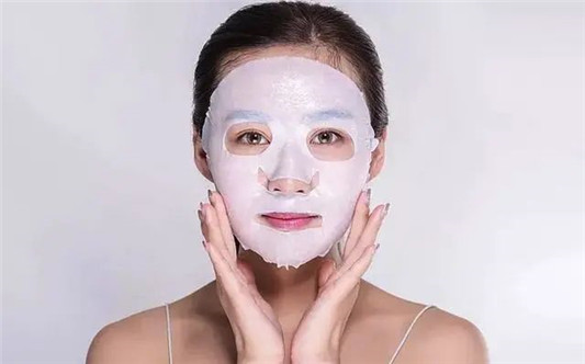 女人敷面膜尽量避开这3个时间段，容易烂脸不吸收，还不如不敷  面膜 时间段 皮肤 第4张