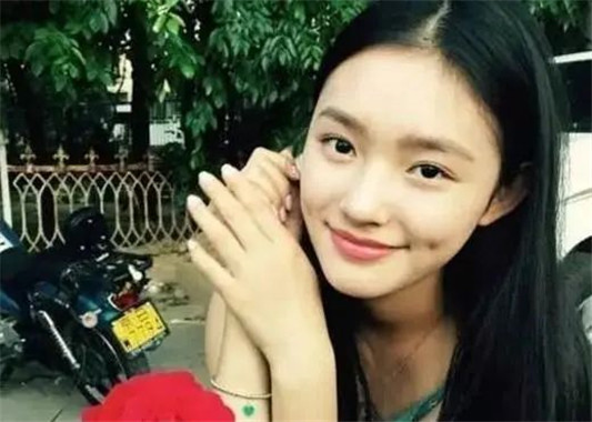 丫头，别再说你年纪小无所谓了，看23岁女艺人花多少时间保养肌肤  护肤 自己的 美容院 第4张