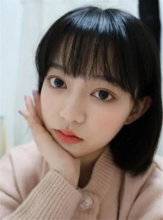 大浓妆真的out了，现在流行「伪素颜」妆容，是直男最爱的高级脸  妆容 腮红 颜色 第3张